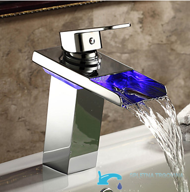 Rubinetto da bagno EYN-MF97 con bocca a cascata e illuminazione LED blu