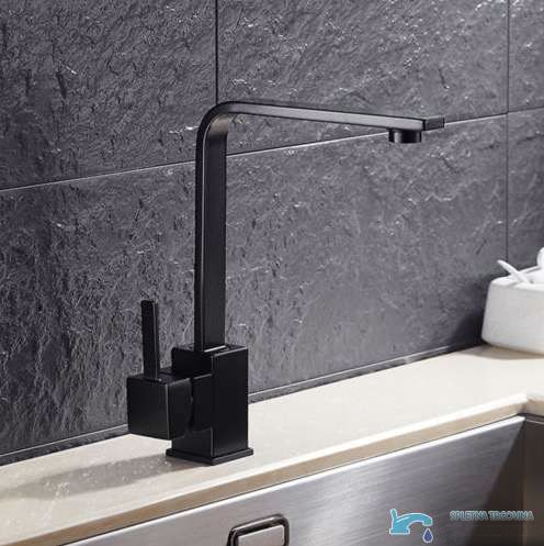 Rubinetto per lavabo EYN EYN0113 con bocca girevole, disponibile in più finiture