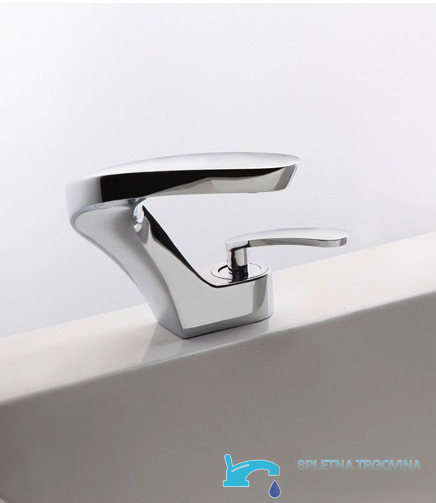 KA17318 - moderní chromová baterie, designová koupelnová baterie