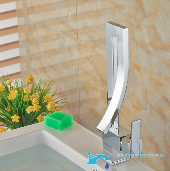 Miscelatore per lavabo EYN KA5711 da piano in ottone con bocca a cascata, cromo e argento