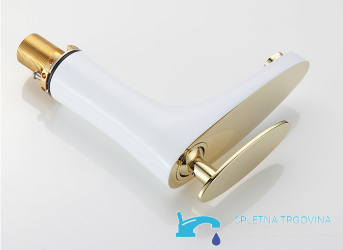 Rubinetto da bagno EYN KP2353 da piano in ottone, disponibile in molteplici finiture