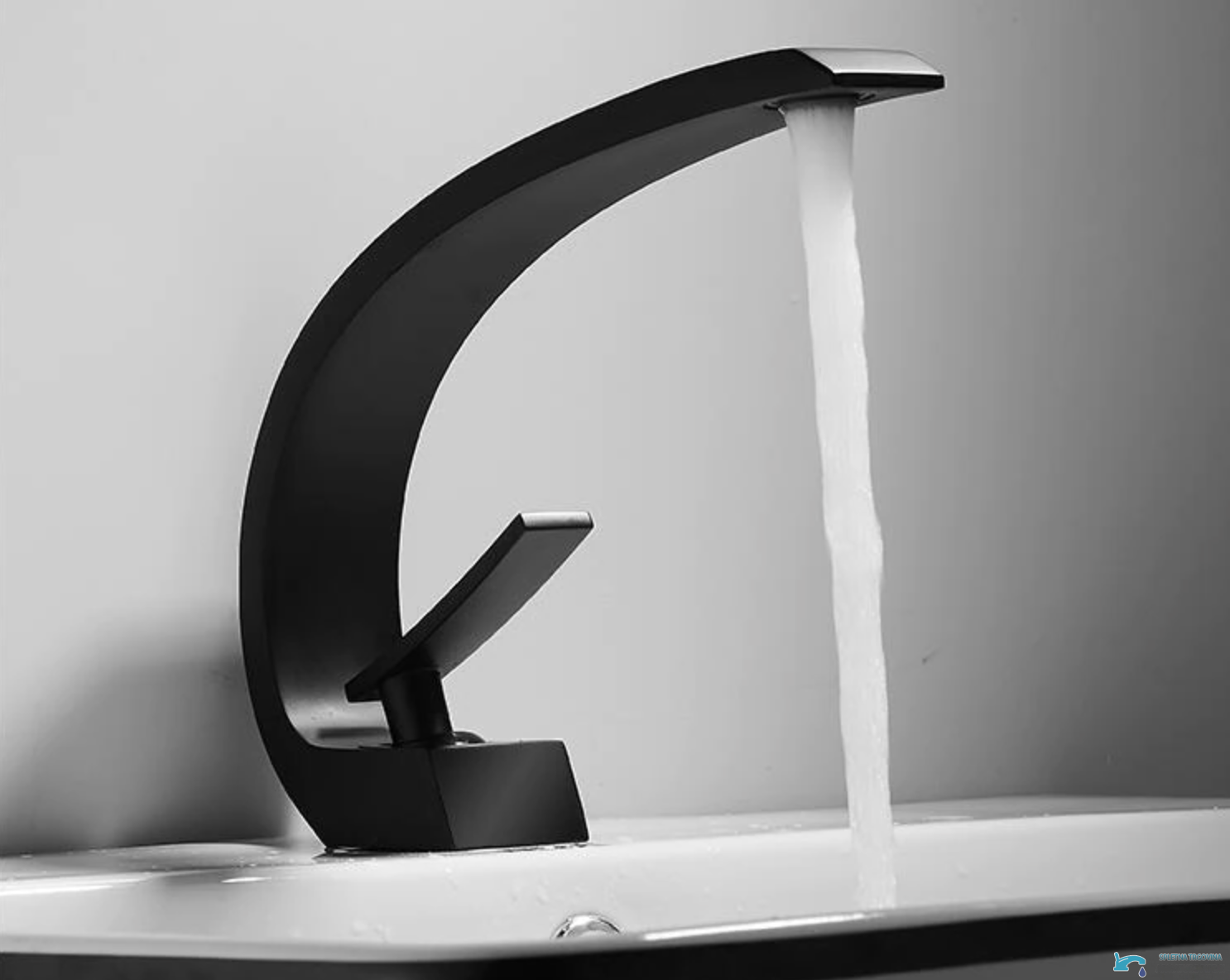 Rubinetto per lavabo GB1424-zs nero opaco con dettaglio color argento