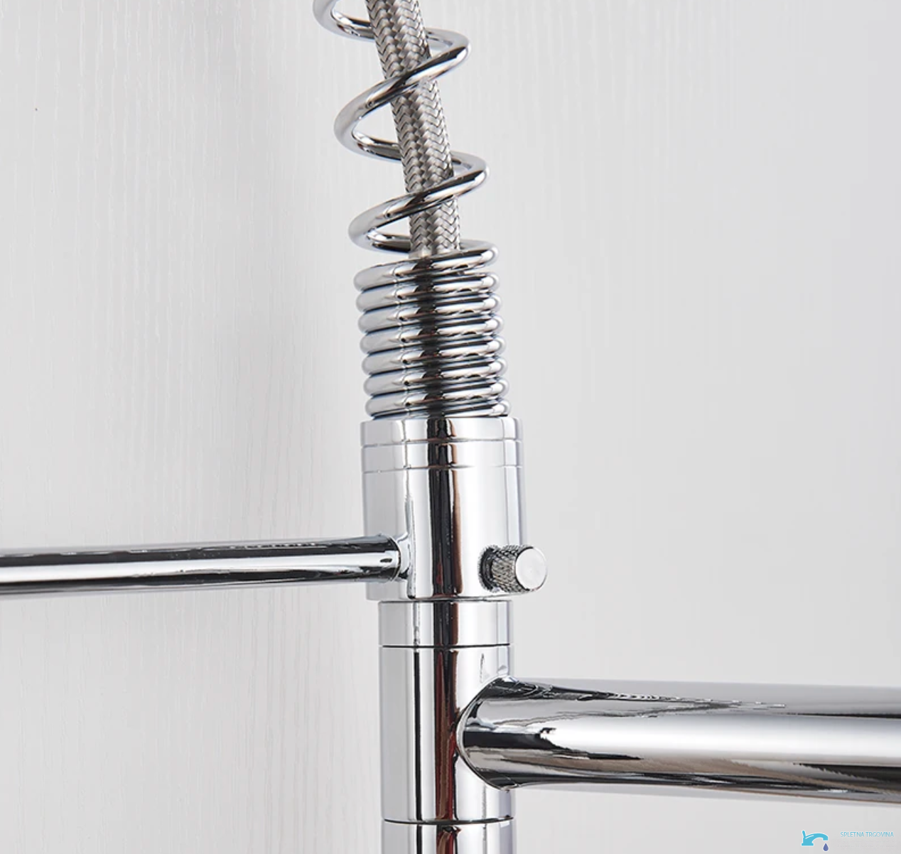 Guida a molla del rubinetto per lavello WK1002 con tubo flessibile