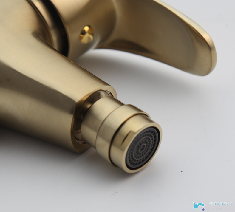 Bocca orientabile con rompigetto del miscelatore bidet BBG0953