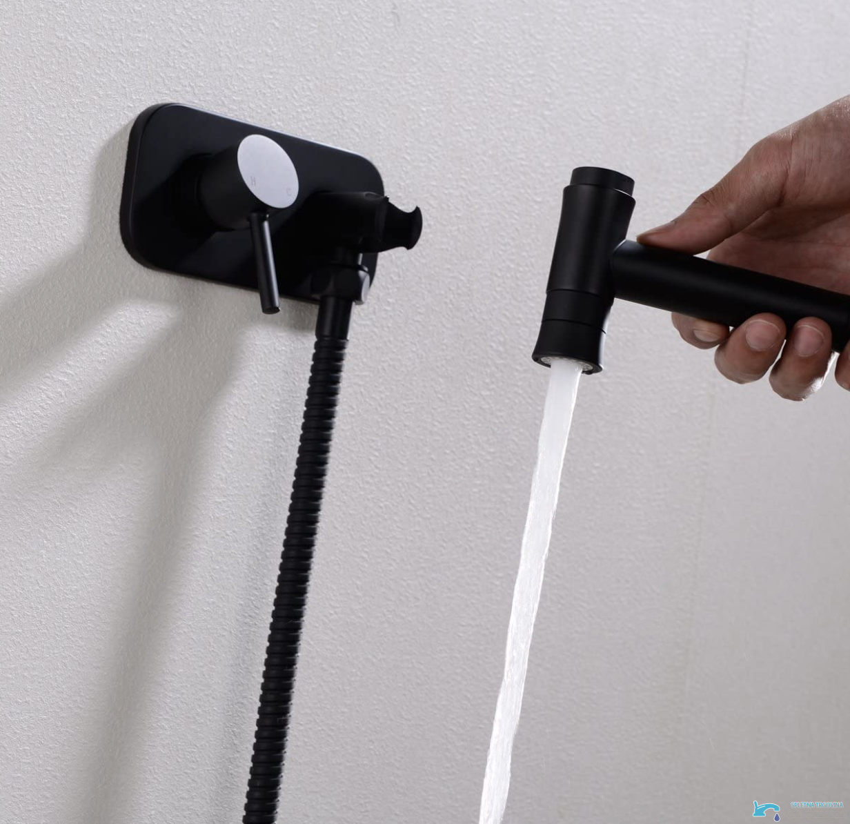 Miscelatore per bidet da incasso BB1637 nero opaco con doccetta e leva laterale