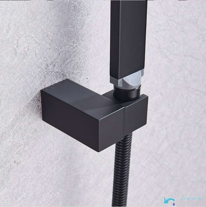 Miscelatore freestanding per vasca EYN ZP1920 con bocca a cascata, doccetta e finiture multiple