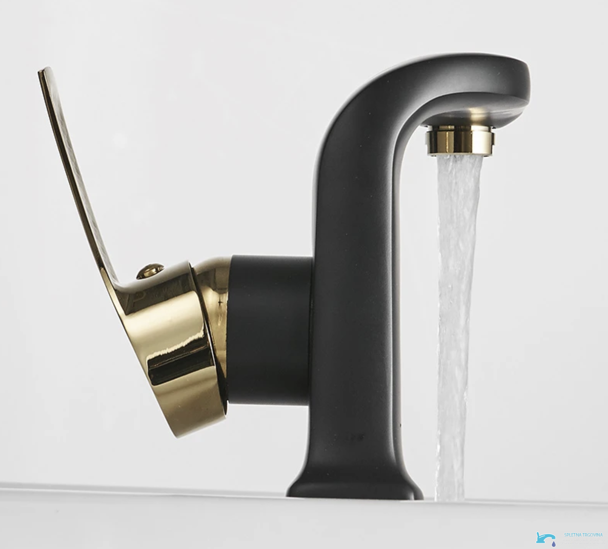 Miscelatore per lavabo EYN NB4009 da piano con bocca a cascata, disponibile in più finiture tra cui nero opaco e cromo