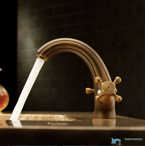 Rubinetto per lavabo EYN AT1456 da piano con due manopole, bronzo o ottone anticato scuro