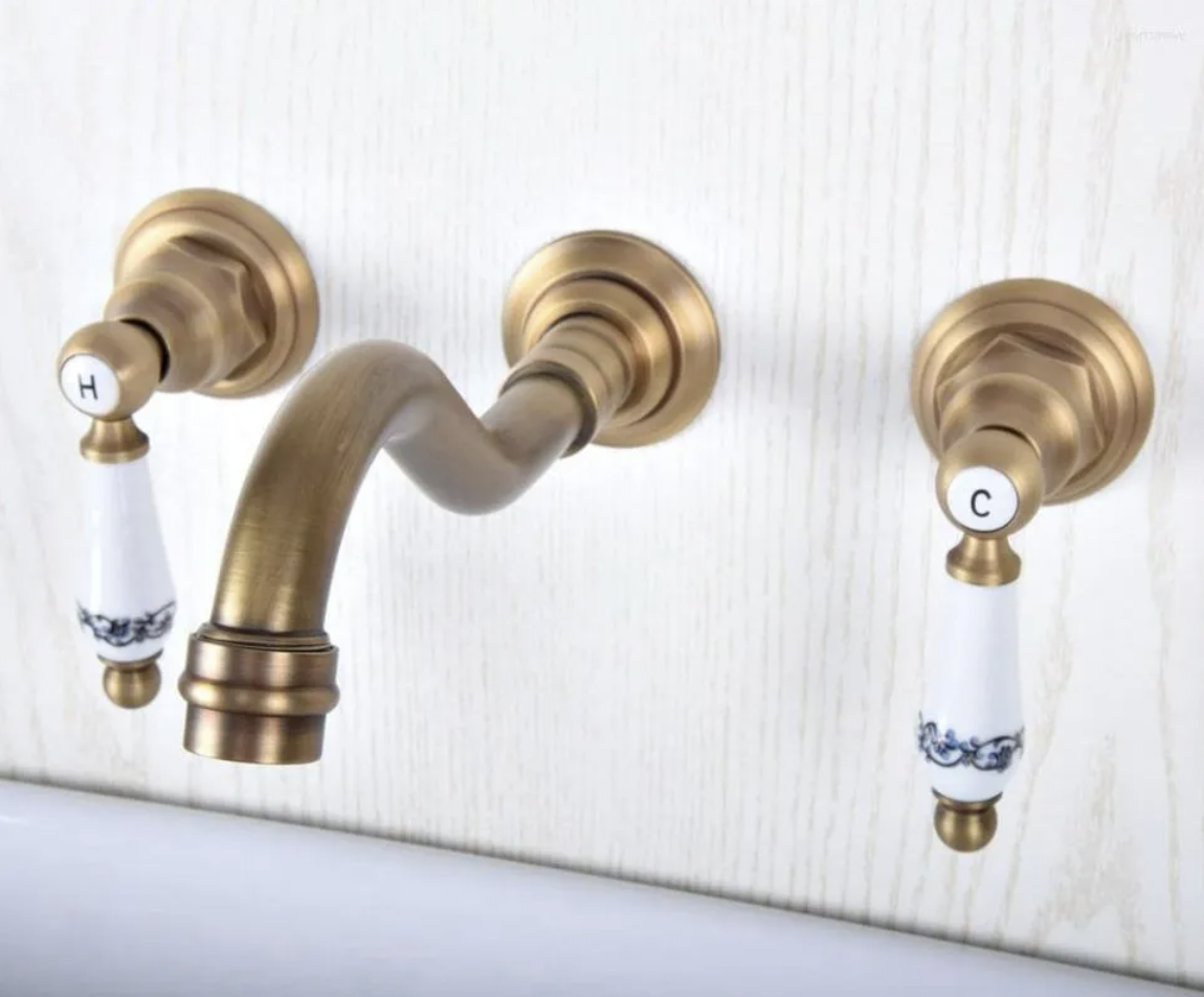 Rubinetto da bagno AQ1405 in ottone anticato con maniglie in porcellana