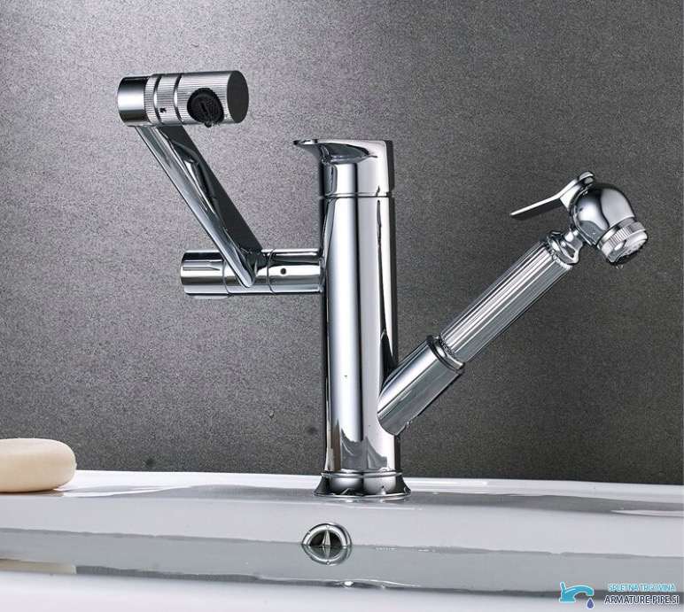 Miscelatore cucina orientabile EYN BIO1546 in cromo lucido