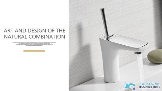 Elegante rubinetto da bagno BKK1306 bianco con dettagli cromati