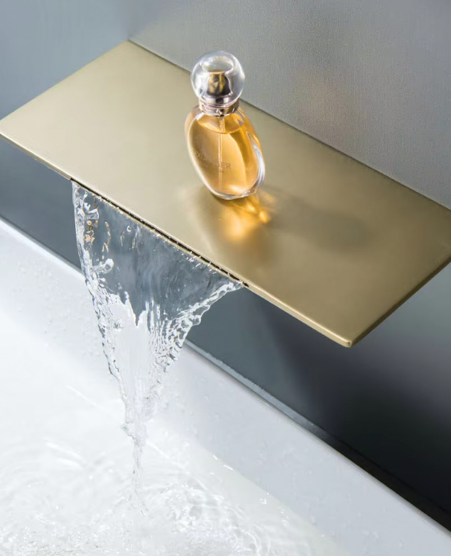 Miscelatore a cascata a parete ELITE EDITION BSW1722 color oro spazzolato