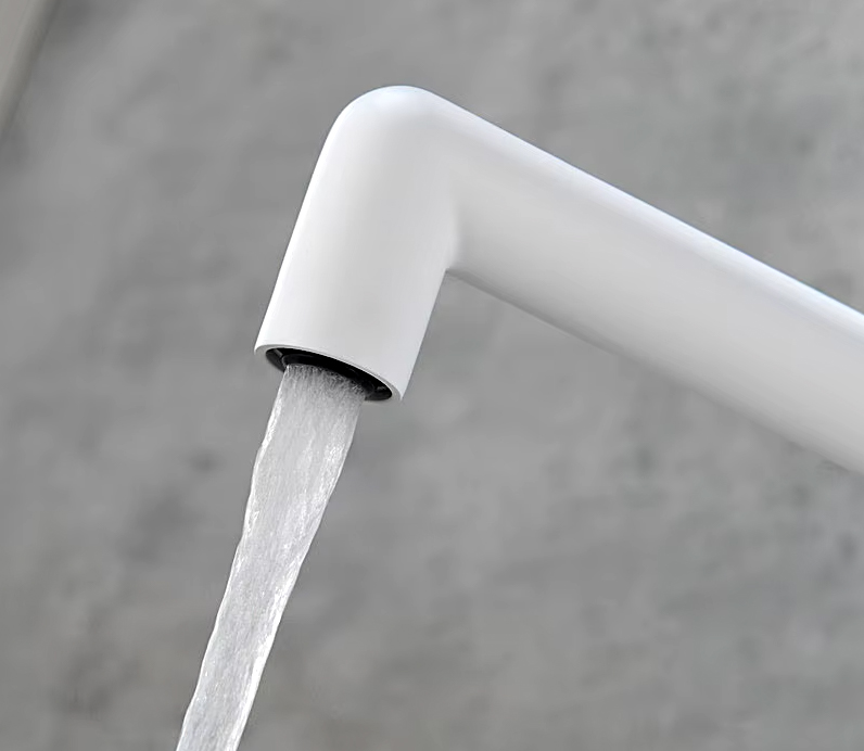 Bocca di erogazione del miscelatore da cucina KF1044 con getto concentrato
