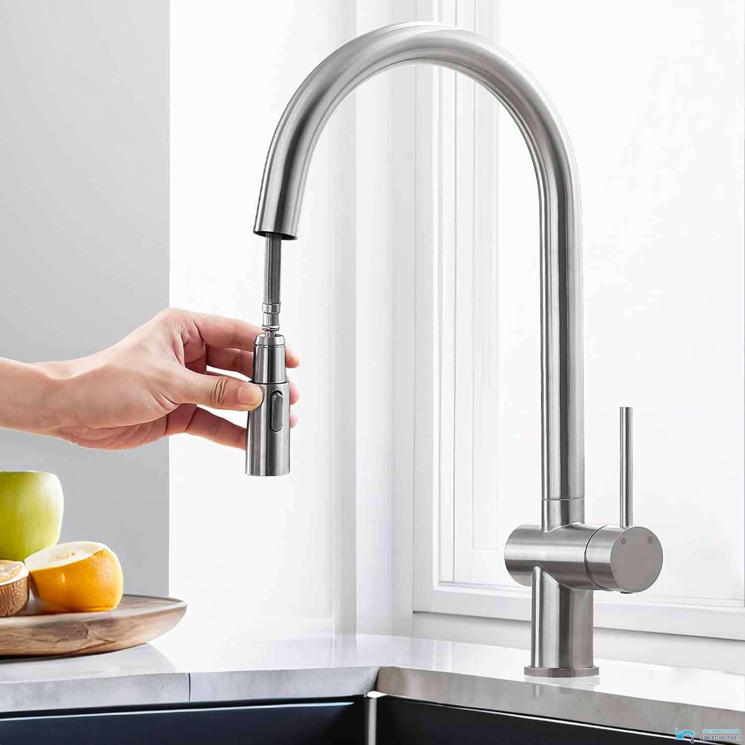 Miscelatore da cucina KL1109 a bassa o alta pressione effetto acciaio inox spazzolato