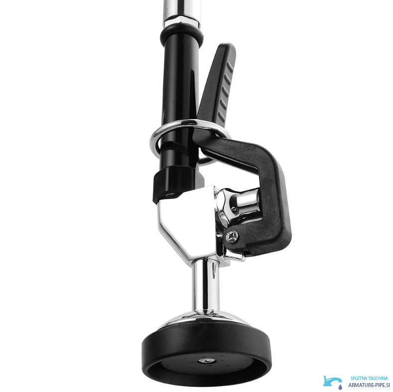 Dettaglio della doccetta del rubinetto professionale da cucina EYN NK8700