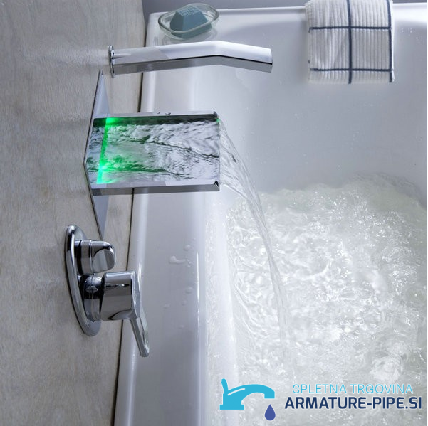 Miscelatore vasca da incasso con illuminazione LED PSK7917 cromato