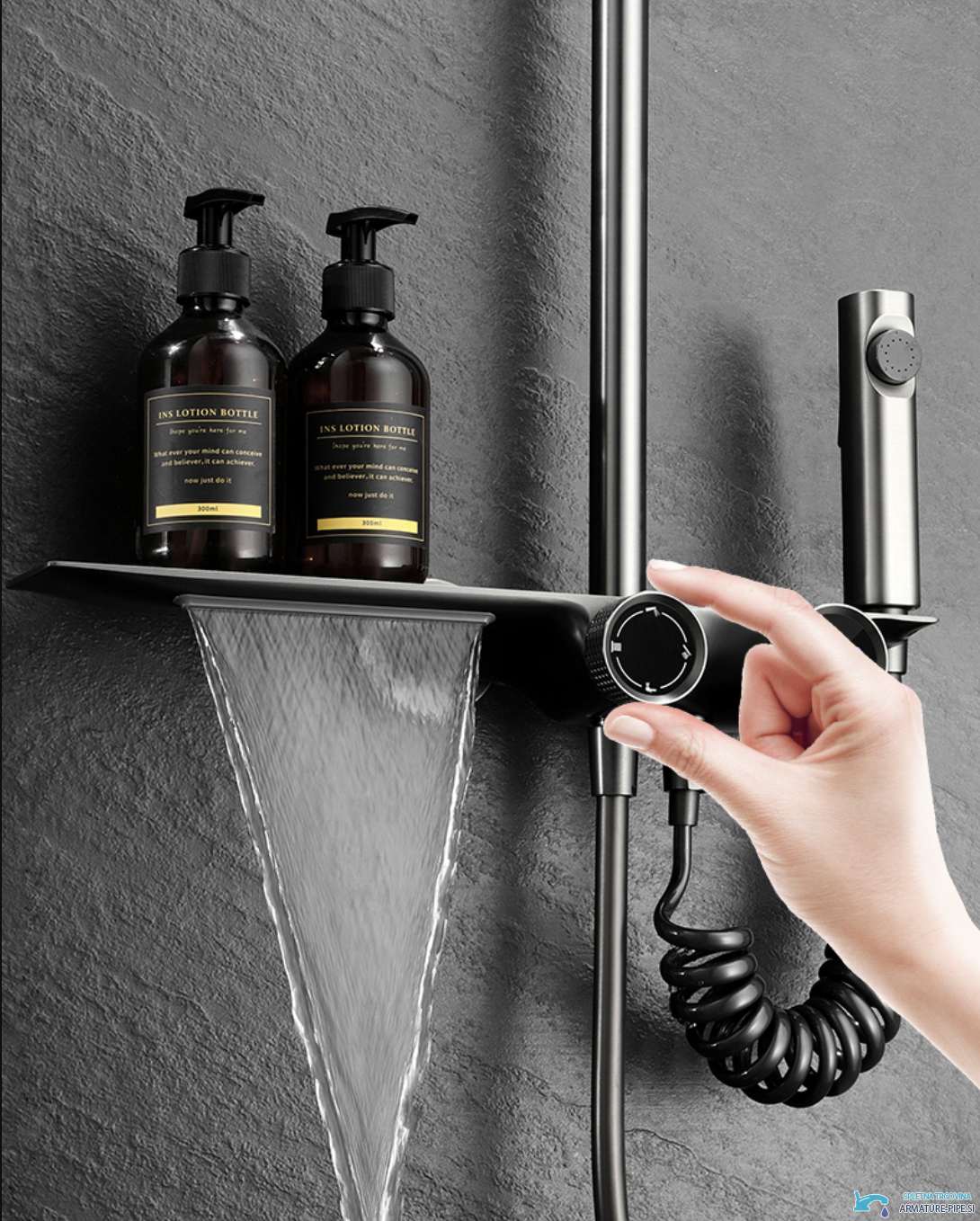 Sistema doccia esterno SH1857 con bocca a cascata integrata