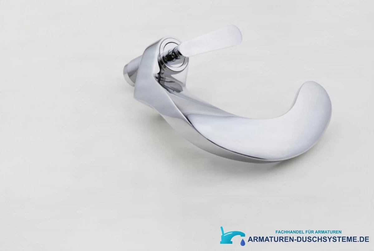 Küchen-/Badarmatur mit verführerischem Design KA17318 in Chrom