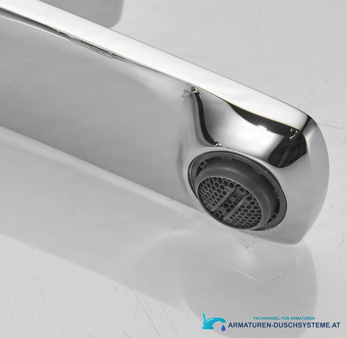 Detail des Strahlreglers der Luxusarmatur Elite Edition BC1351