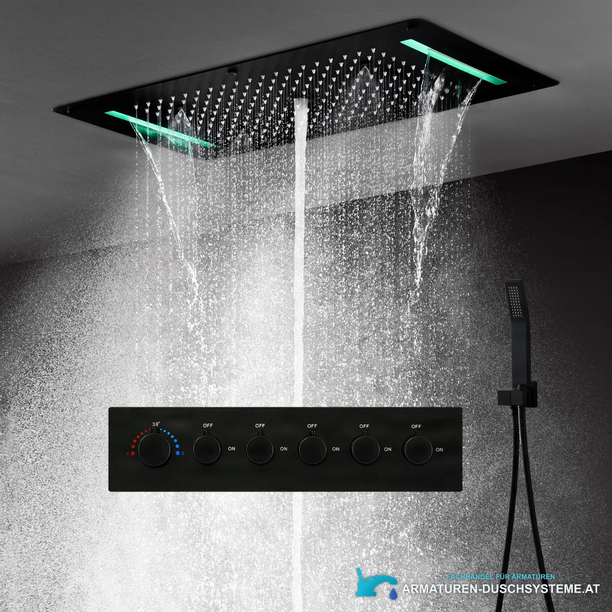 Unterputz-Duschsystem BCS1557 im Einsatz: Regendusche mit grünem LED-Licht