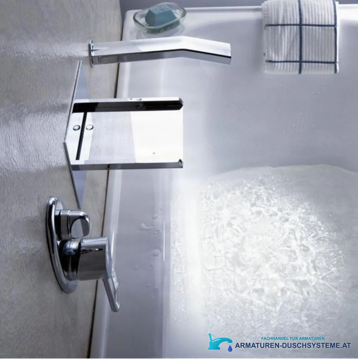 Unterputz-Badewannenarmatur mit LED-Beleuchtung PSK7917 in Chrom