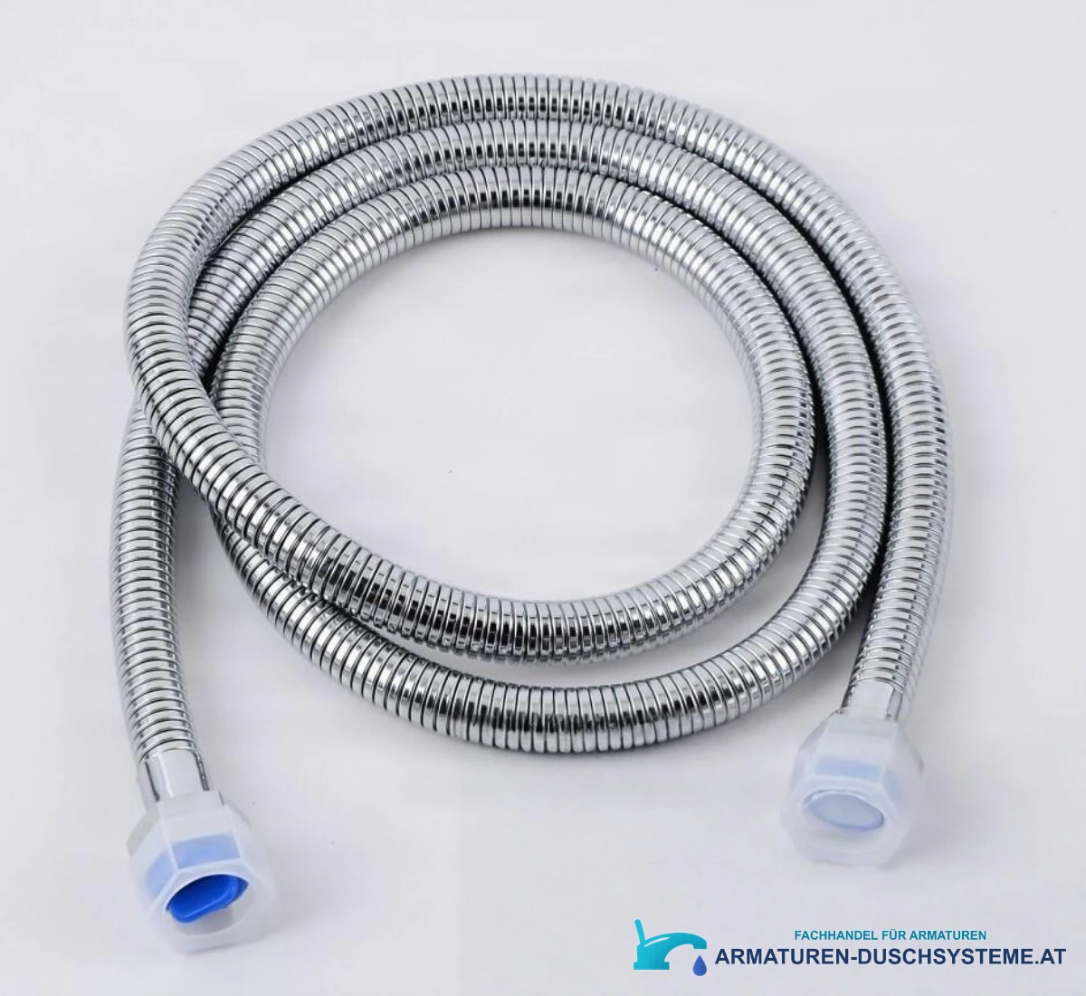 Detail des flexiblen verchromten Brauseschlauchs für das Duschsystem EYN PT77075