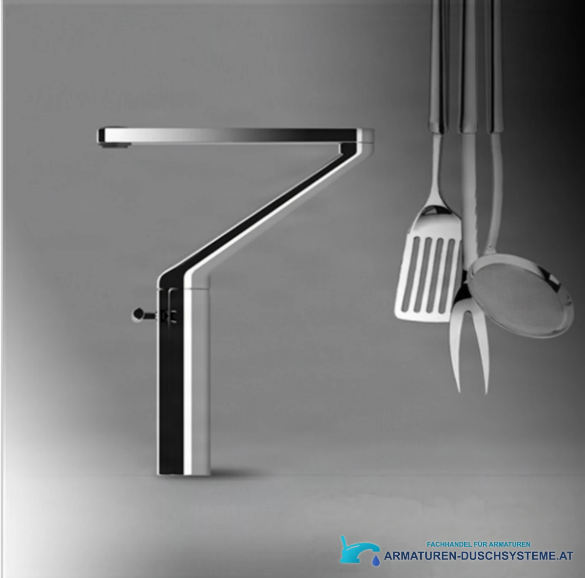 Küchen-/Badarmatur mit modernem Design KA05738 in glänzendem Chrom