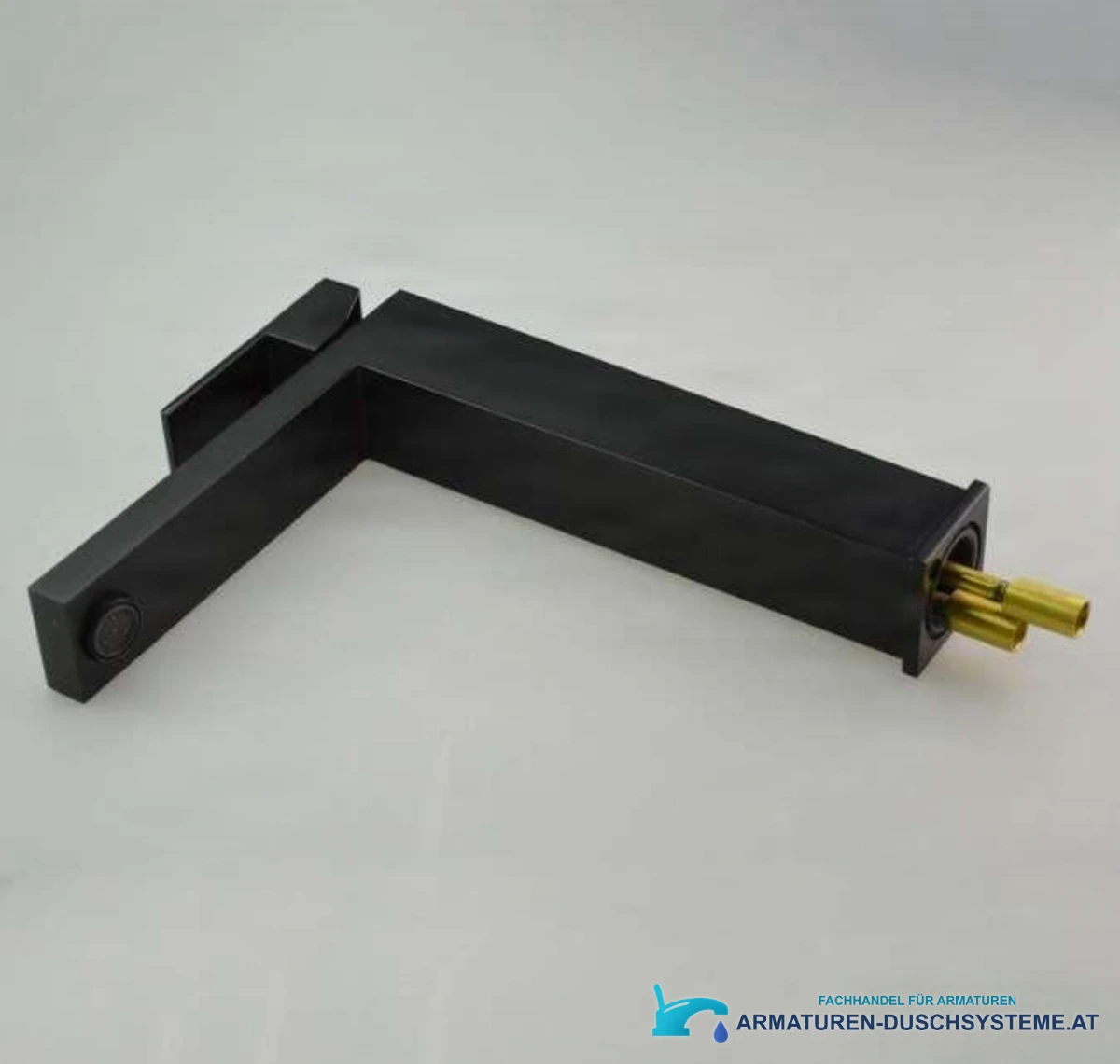 Schwarze Badarmatur BC1320 in Mattschwarz