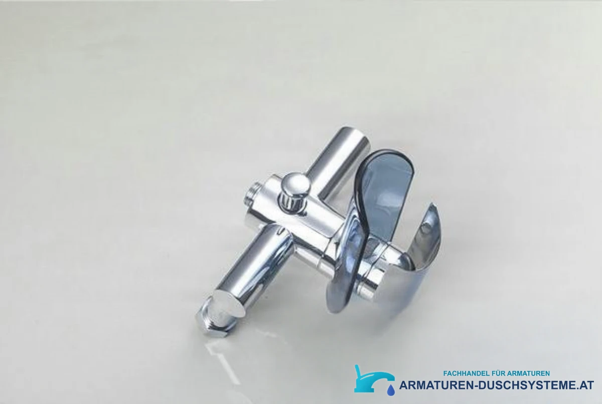 Wandarmatur für Badewanne mit Wasserfallauslauf SK5549 in poliertem Chrom