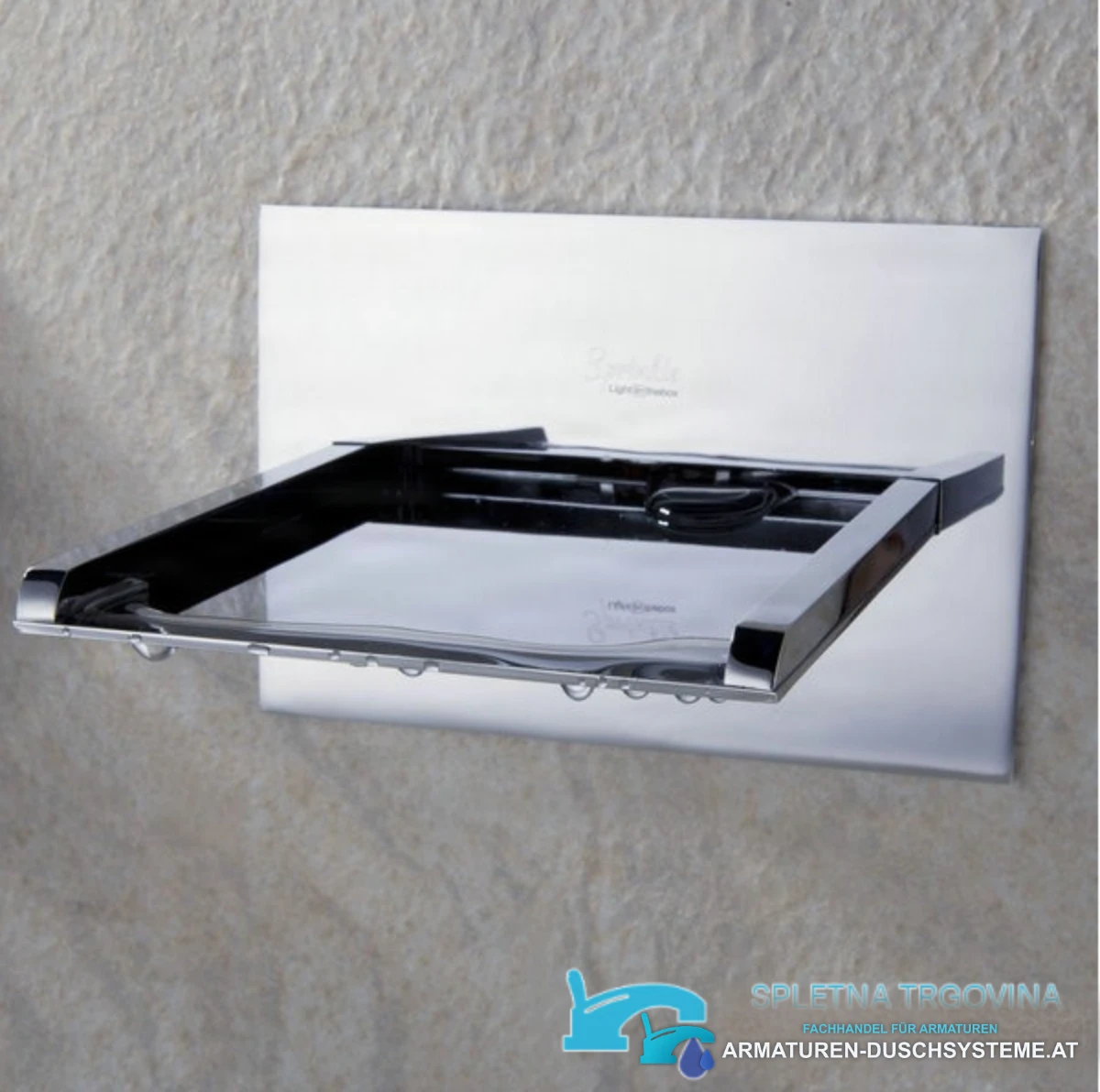 Detail des Wasserfallauslaufs der Unterputz-Badewannenarmatur PSK7917