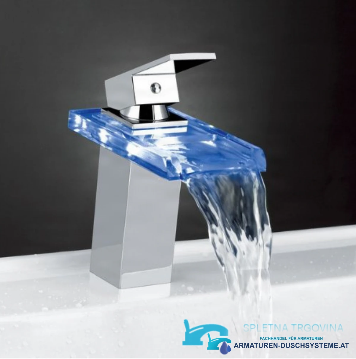 LED-Badarmatur EYN xl8002 mit breitem Wasserfallauslauf