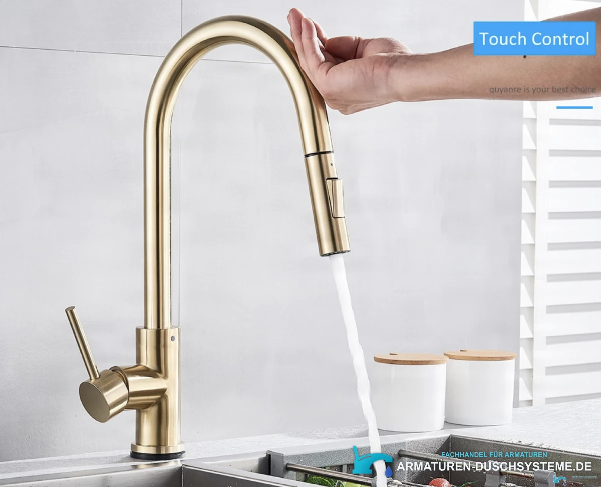 Goldene Touch-Küchenarmatur GK1218 in gebürsteter Goldoptik