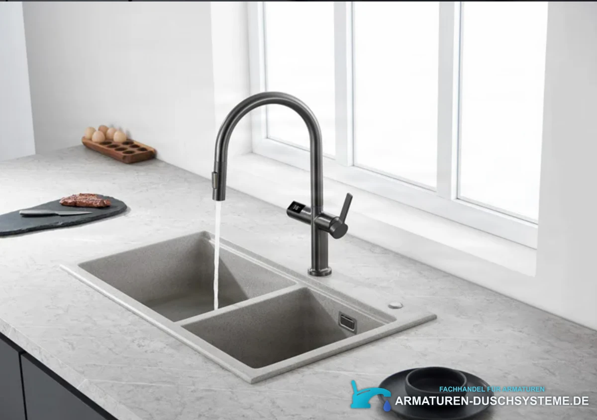 Ausziehbare Küchenarmatur ELITE EDITION KSS1700 in satiniertem Dunkelgrau