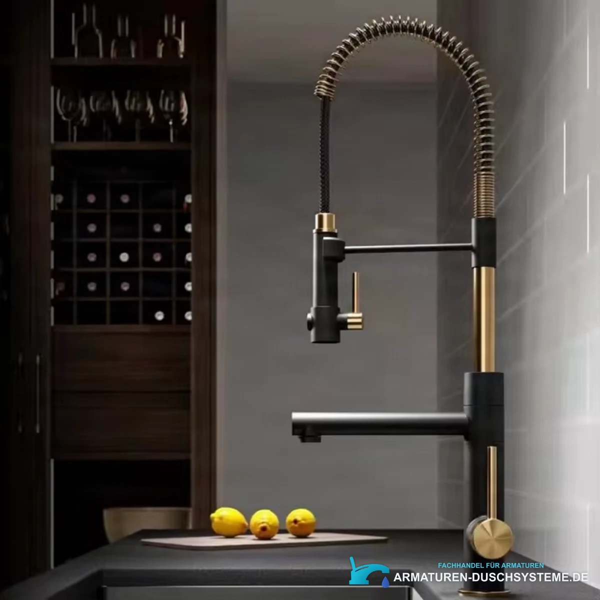 ELITE EDITION KFD1693 Einhebel-Küchenarmatur aus 304 Edelstahl in Mattschwarz und Gold