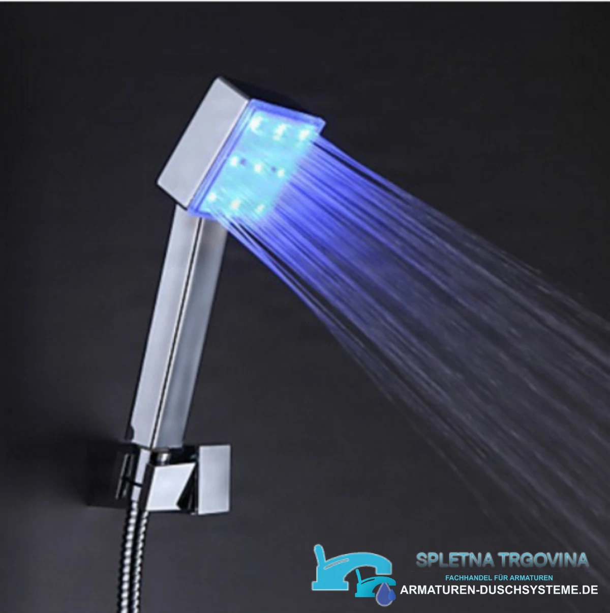 LED-Unterputz-Duschsystem woo-2436 in Chrom mit blau beleuchteter Handbrause