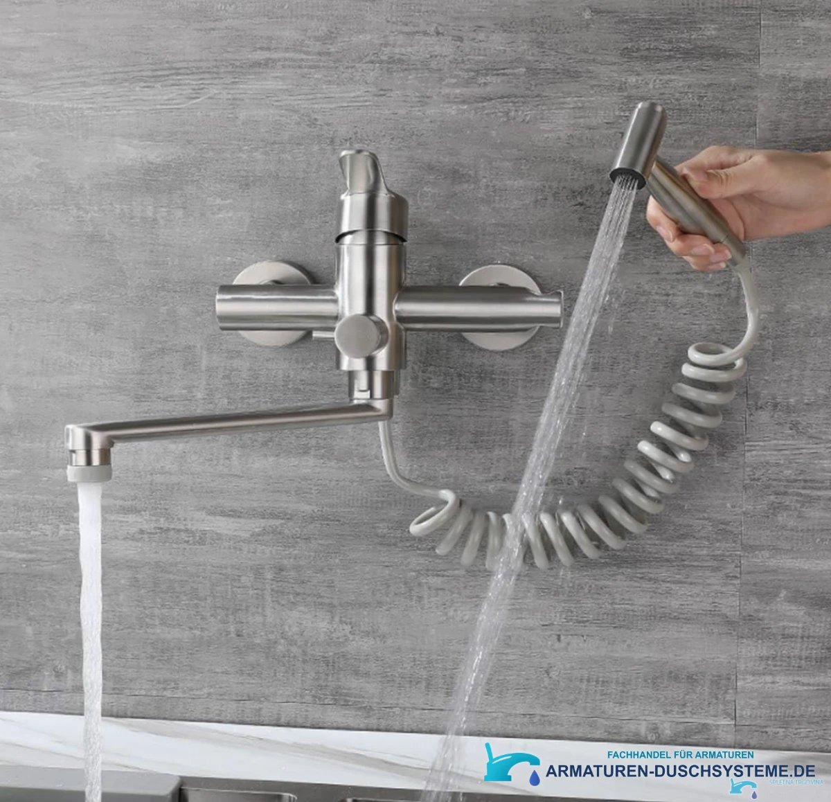 EYN Wand-Küchenarmatur WK1124 in gebürstetem Silber
