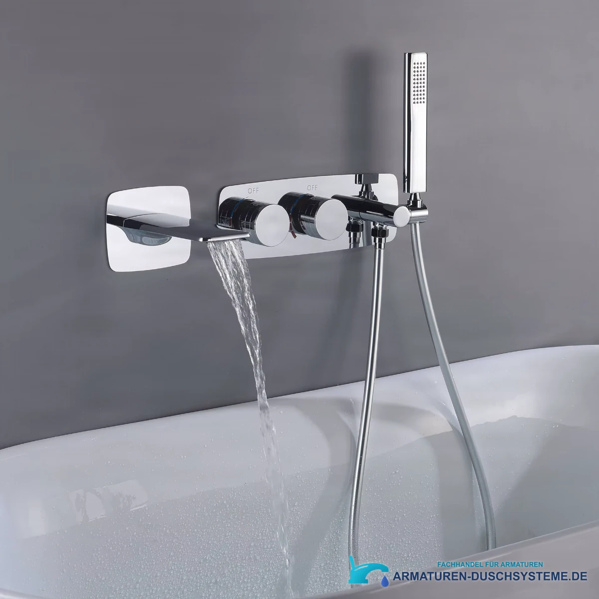 All ELITE EDITION BSC1715 im Einsatz: Chrom-Badewannenarmatur mit Handbrause