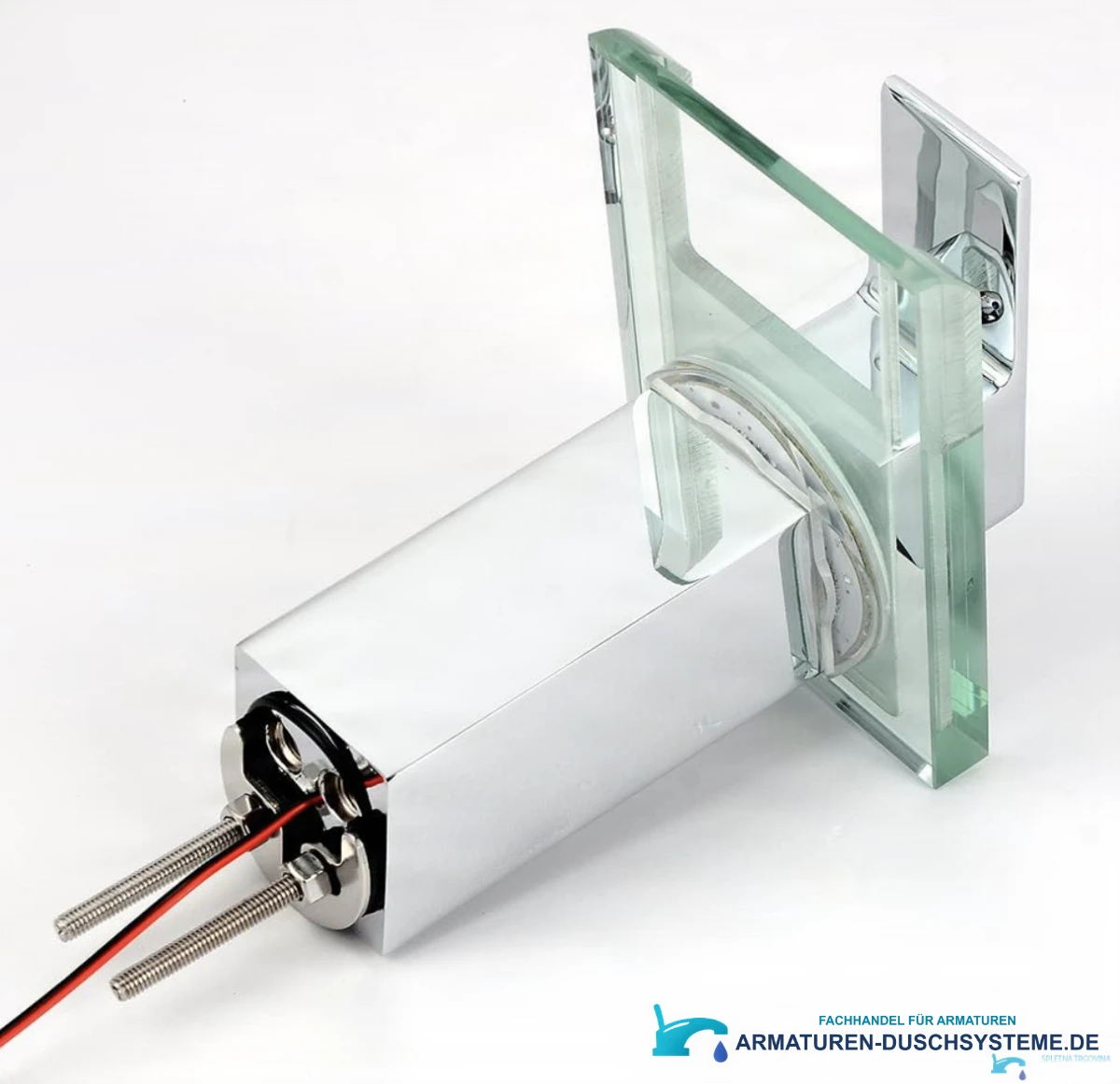 LED-Badarmatur EYN xl8002 in Hochglanzchrom mit transparentem Glasauslauf