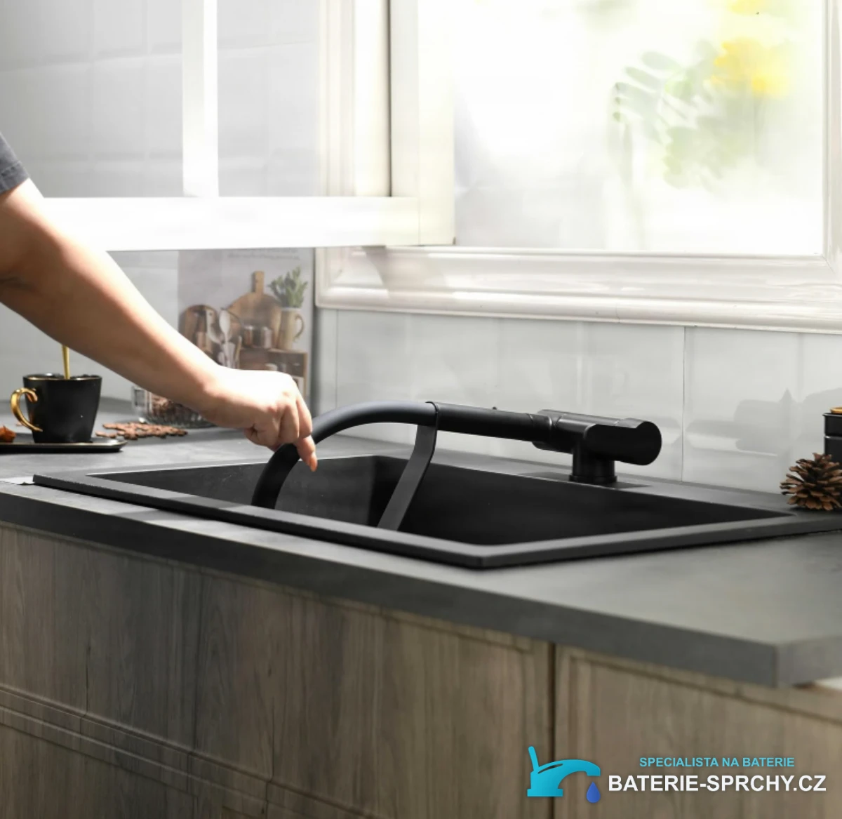 Sklopná kuchyňská baterie ELITE EDITION KW1202 v matné černé