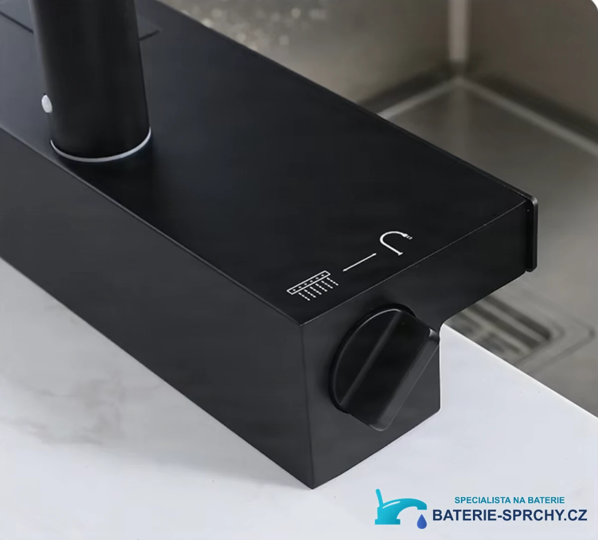Detail přepínače vodopádového výtoku baterie ELITE EDITION KFS1442
