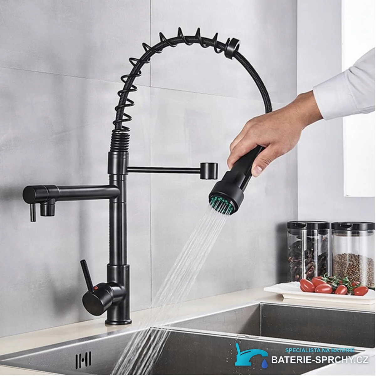Černá kuchyňská baterie 0141b s LED světlem nebo bez něj v matné černé