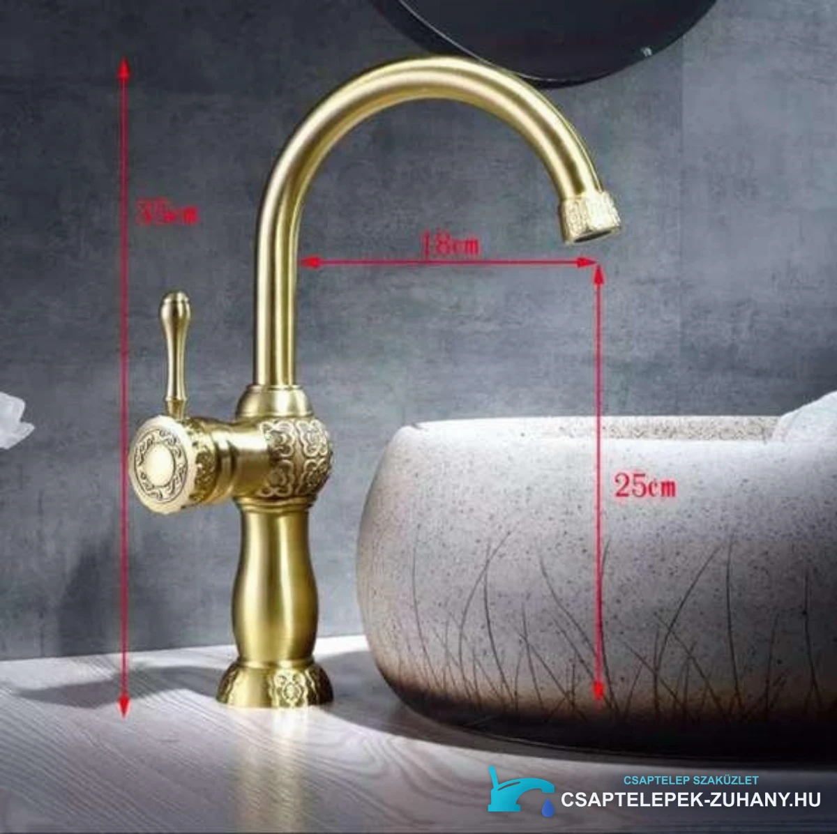 A BK3242 aranyszínű mosdócsaptelep méretei: 35 cm magas, 18 cm kinyúlás