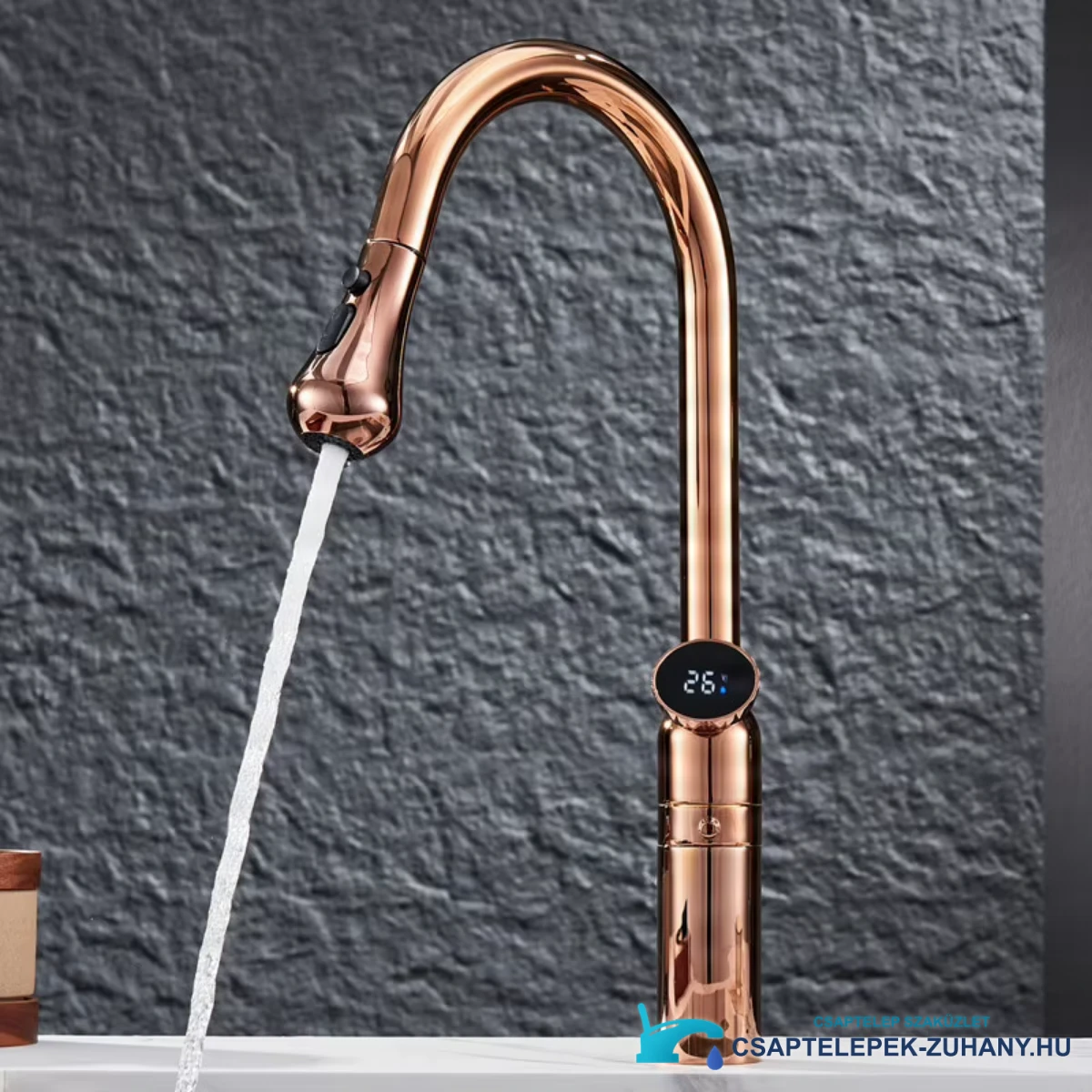 Luxus rozéarany egykaros mosogatócsap Multifunctio ELITE EDITION KF1694 — elölnézet kijelzővel