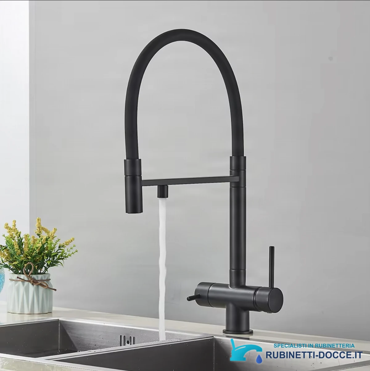 Miscelatore filtrante da cucina ELITE EDITION KA1643, vista frontale con uscita d'acqua separata