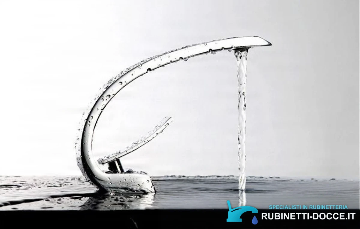 Rubinetto semicircolare da cucina e bagno KA72932 con acqua corrente