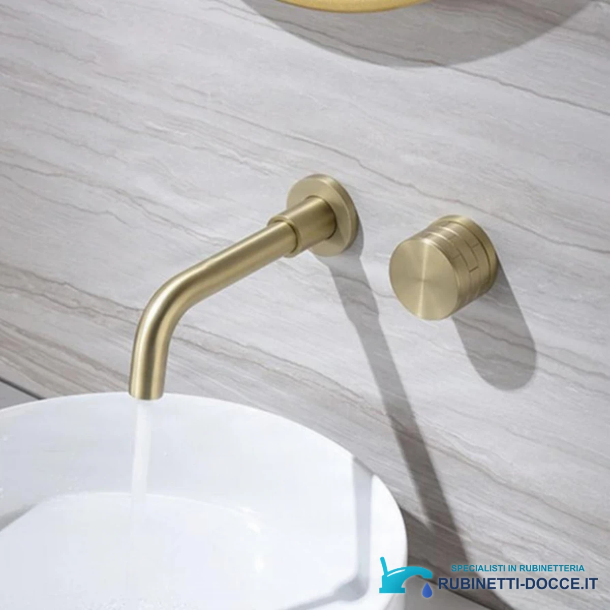 Rubinetto per lavabo da incasso ELITE EDITION BSW1447 in uso su parete effetto pietra