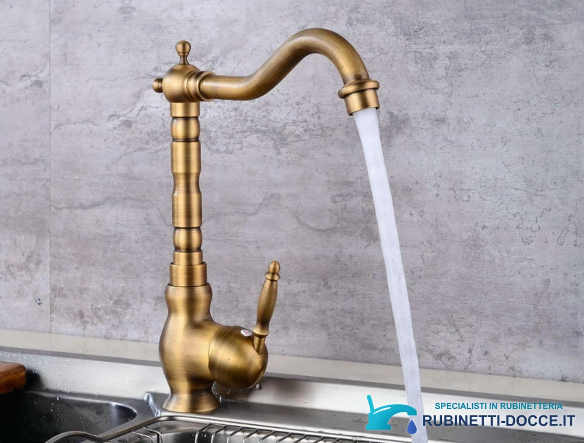 Rubinetto per lavabo EYN VA1646 con bocca girevole, due altezze e più finiture