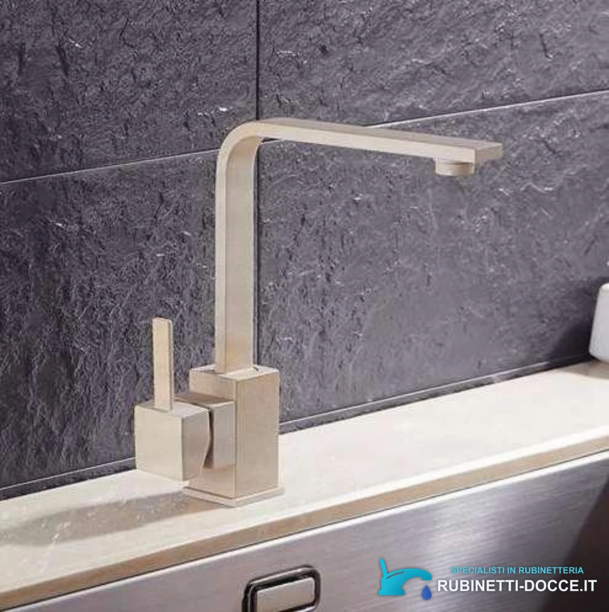 Miscelatore EYN 0113 per cucina o bagno in beige sabbia opaco