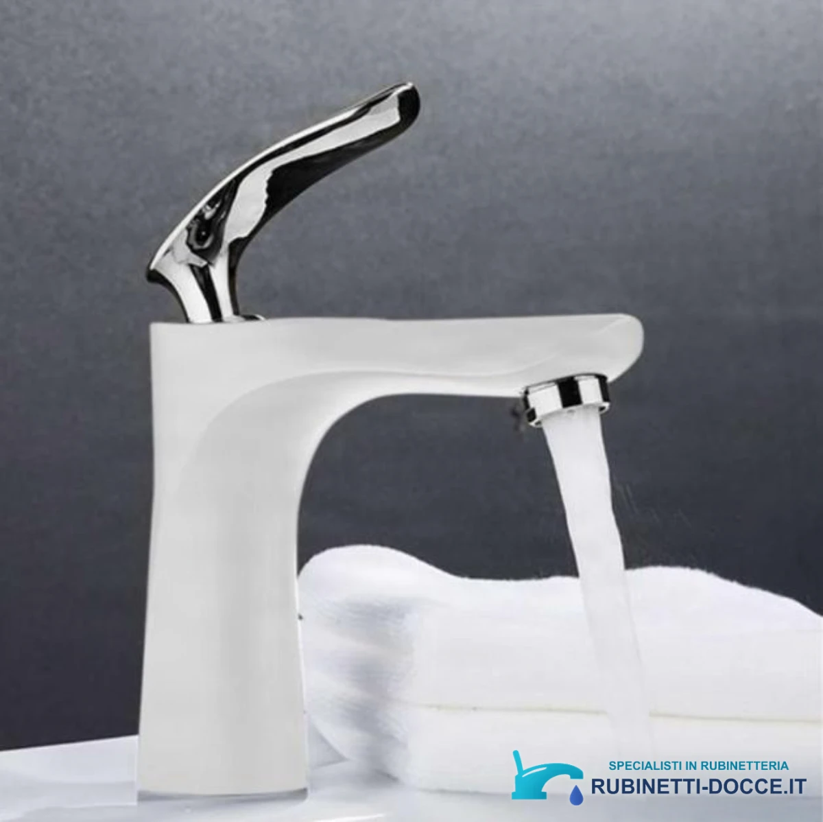 Miscelatore per lavabo freestanding EYN BZ2224 in più finiture, tra cui bianco e oro o bianco e cromo
